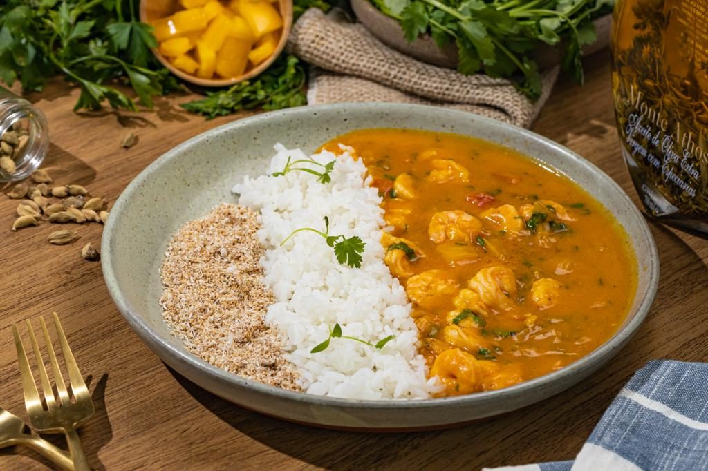 Bobó de camarão com arroz e farofinha de coco é um dos pratos mais pedidos da Be Free